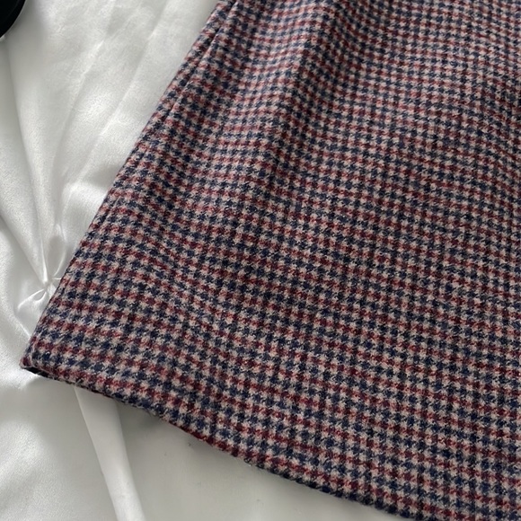 Aritzia Wilfred Classic Mini Skirt - Picture 3 of 3